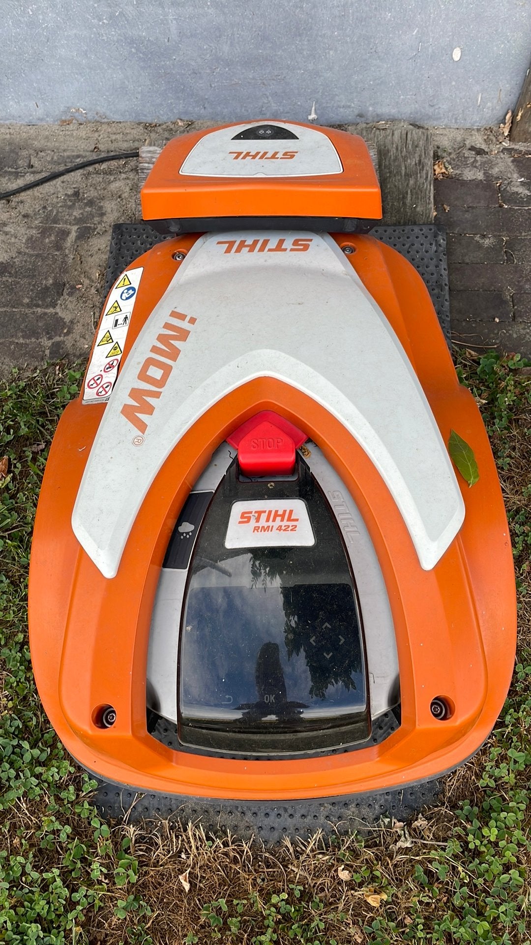 Robotmaaier Stihl RMI422, Enlèvement, Utilisé, 20 à 25 cm, Avec capteur de pluie