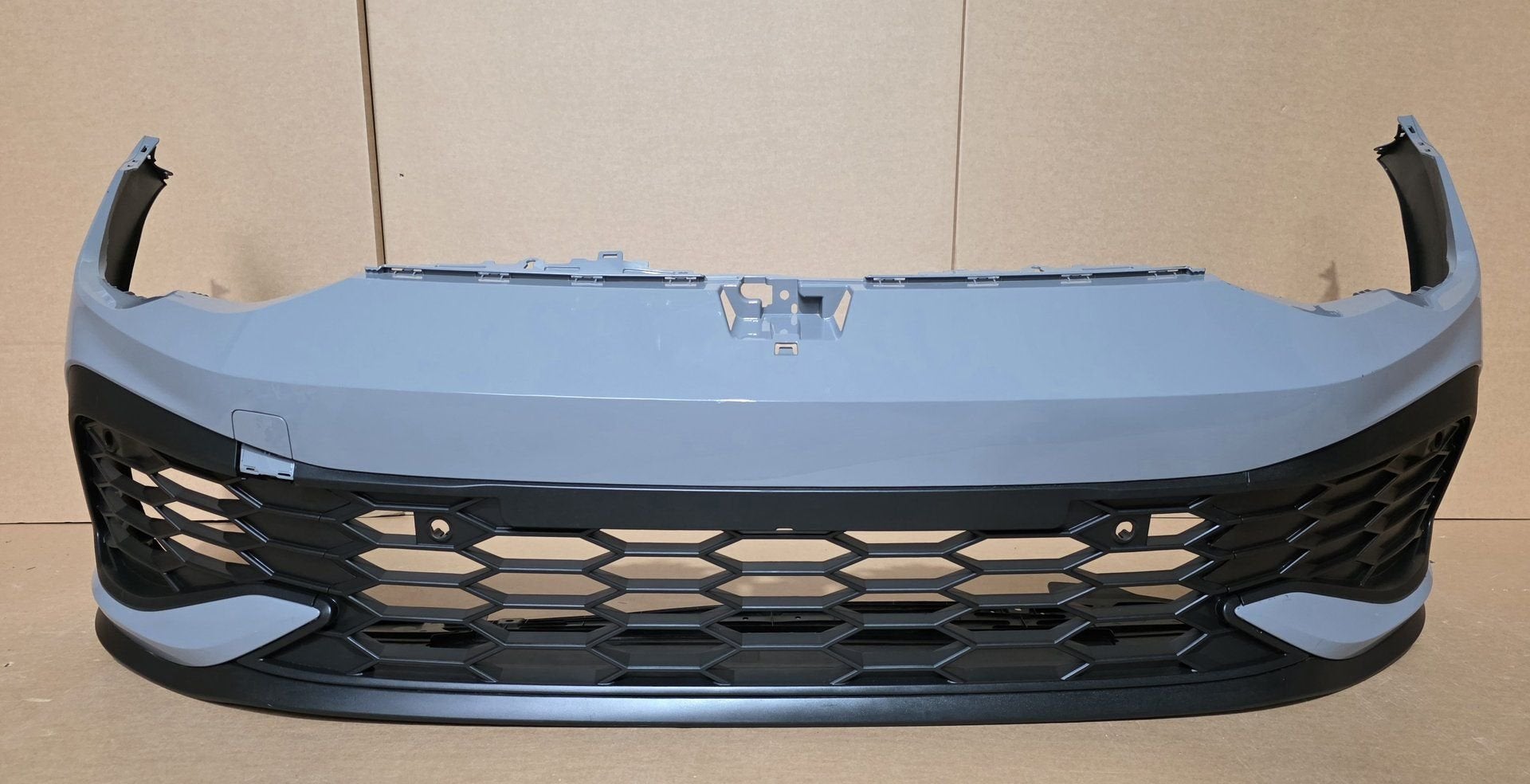Voorbumper VW Golf 8 VIII GTI CLUBSPORT 4xPDC 5H0807221D, Gebruikt, -, Ophalen of Verzenden, Bumper