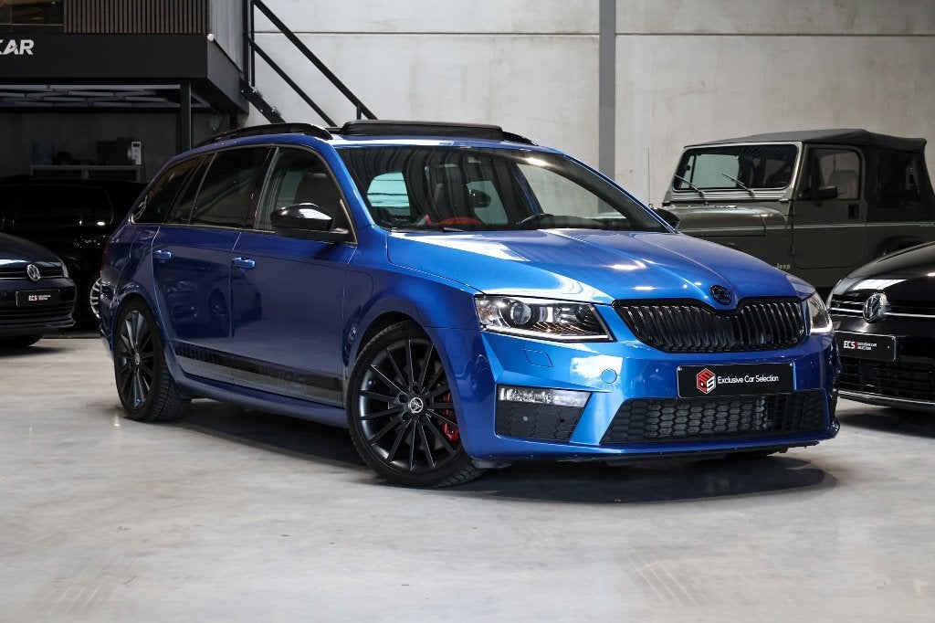 Skoda Octavia RS | DSG | Pano | Leder | Trekhaak | Memory, 4 cilinders, 1984 cc, Blauw, https://public.car-pass.be/vhr/a9f79c47-4c83-4e3f-8466-145a49e14916