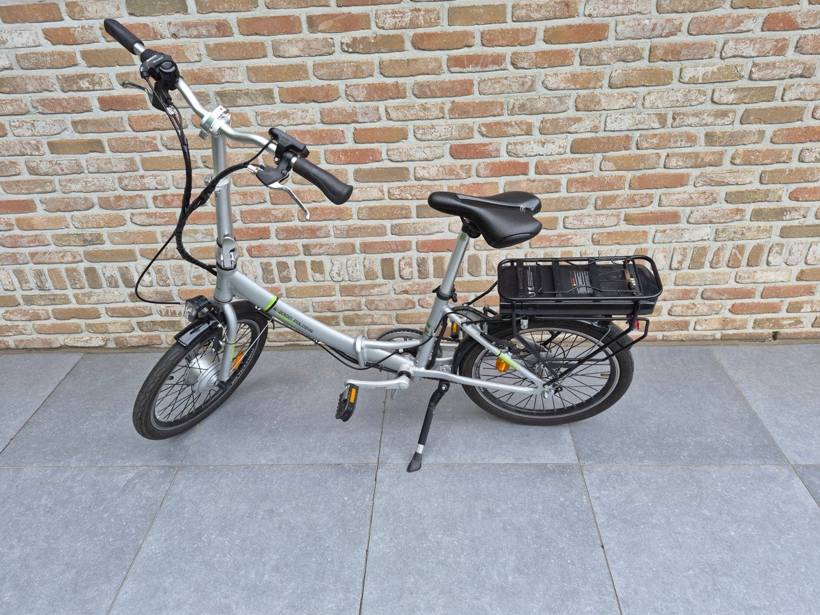 Elektrische plooi fietsen, Ophalen