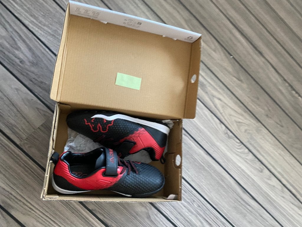 Jongens schoen nieuw merk kappa, Ophalen