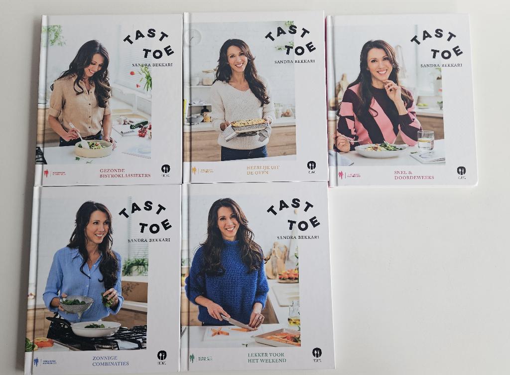 15 Sandra Bekkari kookboeken:Tast Toe,Smakelijk,Summer Vibes, Boeken, Kookboeken, Ophalen of Verzenden