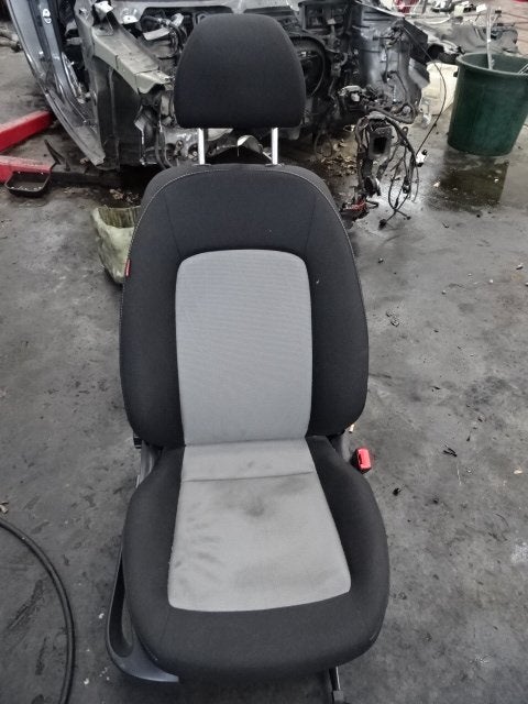 SIEGE AVANT DROIT ( PASSAGER ) Seat Ibiza IV (6J5), Utilisé, Seat