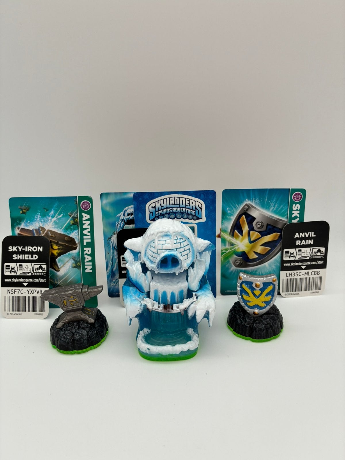 Skylanders Anvil Rain, Empire of Ice en Sky-Iron Shield, Verzenden, Zo goed als nieuw