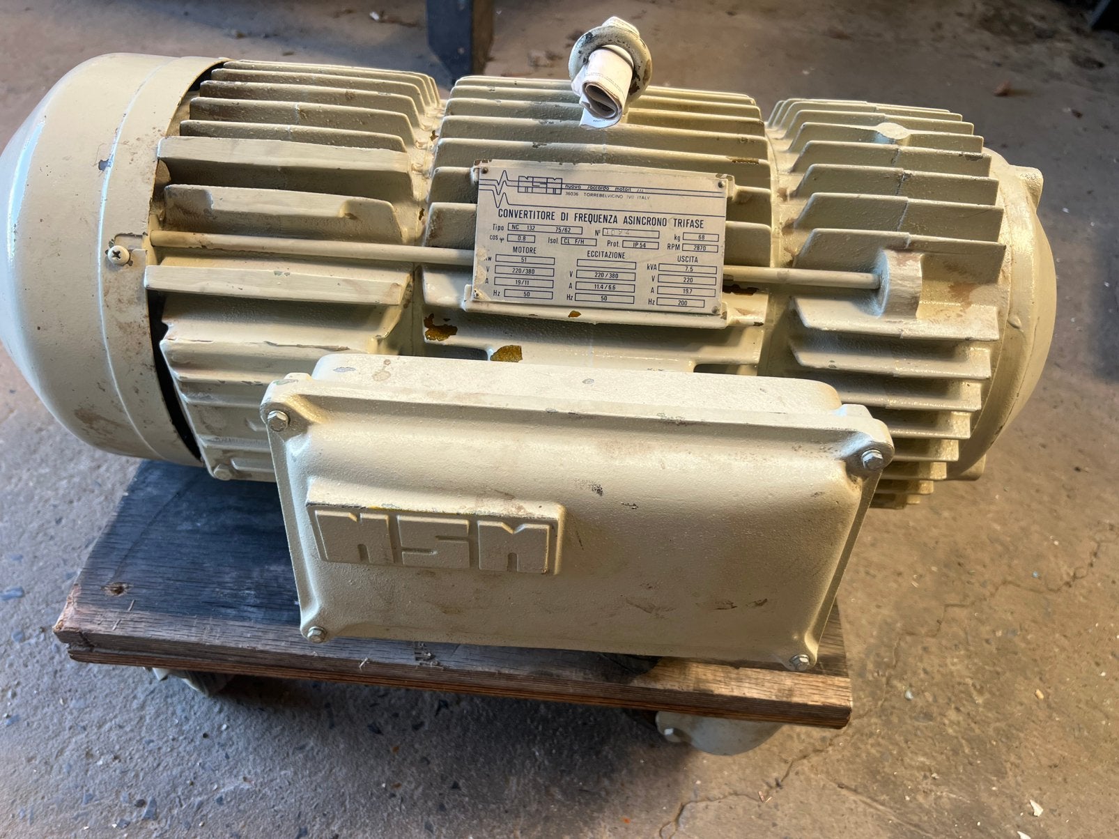 Roterende frequentieomvormer NSM NC132 – 51kW / 200Hz, Enlèvement, Utilisé