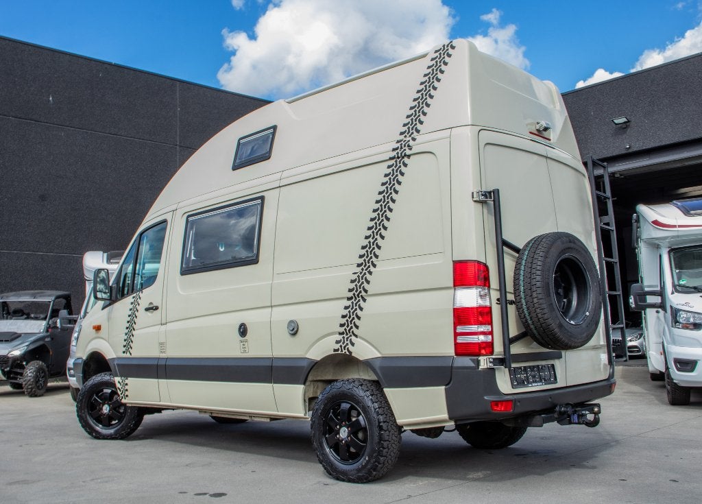 La Strada Regent L Mercedes-Benz Sprinter 3.0d V6 4X4 L2H3, Caméra de recul, Koelkast, Tot en met 2, Bedrijf