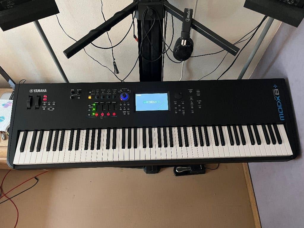 Yamaha MODX 8+ synthesizer workstation, Muziek en Instrumenten, Ophalen, 88 toetsen, Yamaha, Zo goed als nieuw