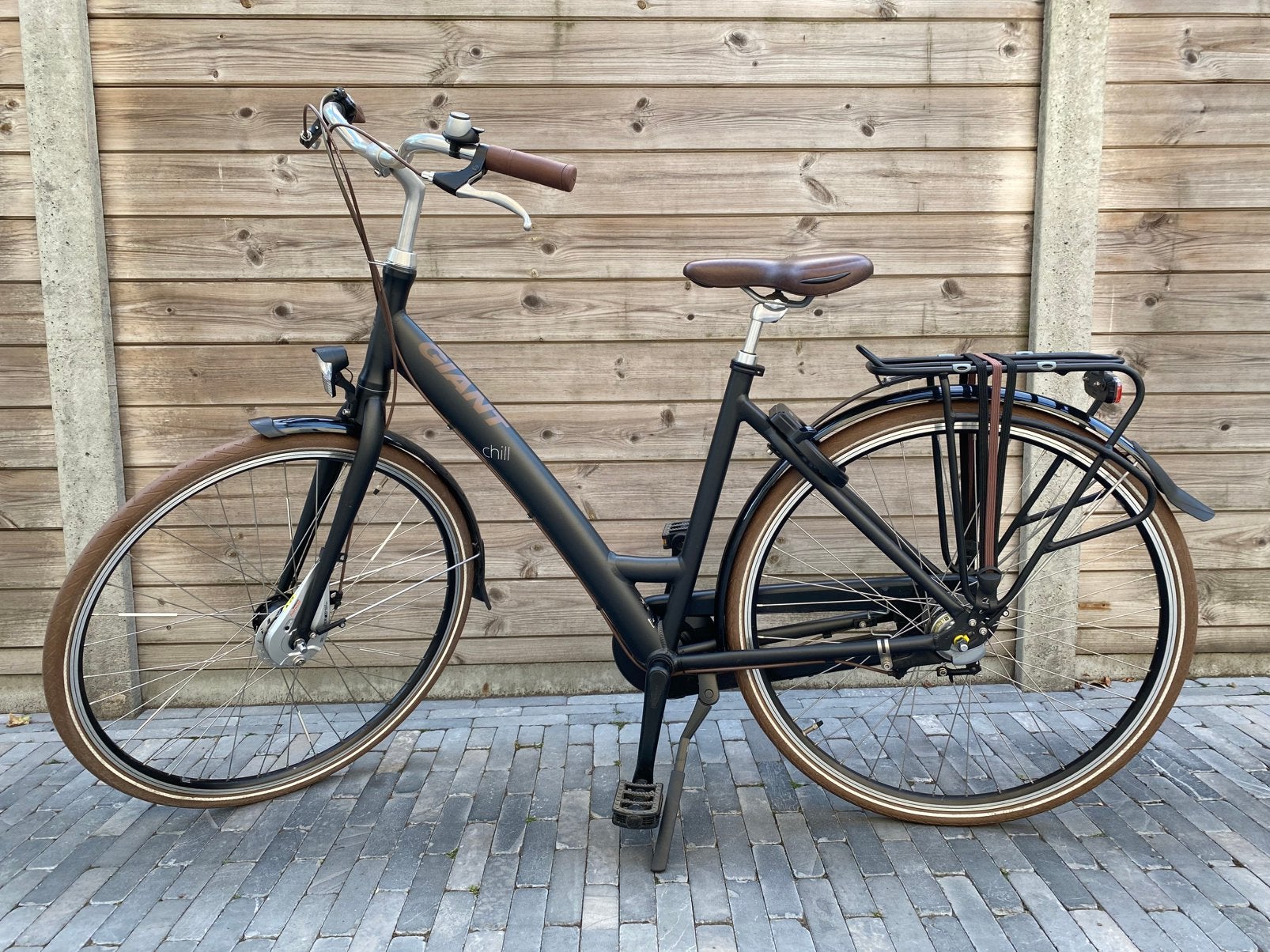 Damesfiets gazelle giant, Ophalen, Zo goed als nieuw, Gazelle