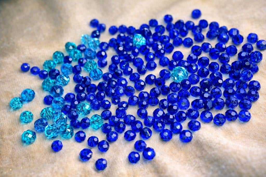 lot kralen blauwe facet mix 6-8mm +- 220, Hobby en Vrije tijd, Ophalen of Verzenden, Nieuw, Kraal