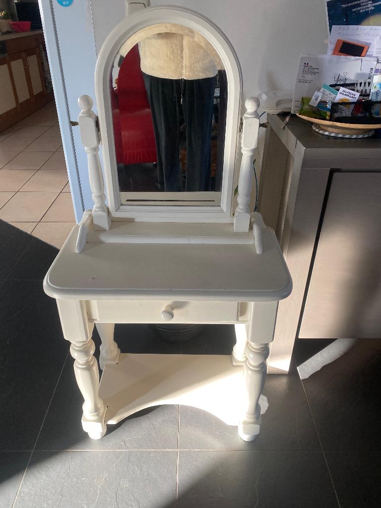 Kinder make up tafeltje, Huis en Inrichting, Tafels | Kaptafels, Ophalen, 100 tot 150 cm, 50 tot 100 cm, Hout