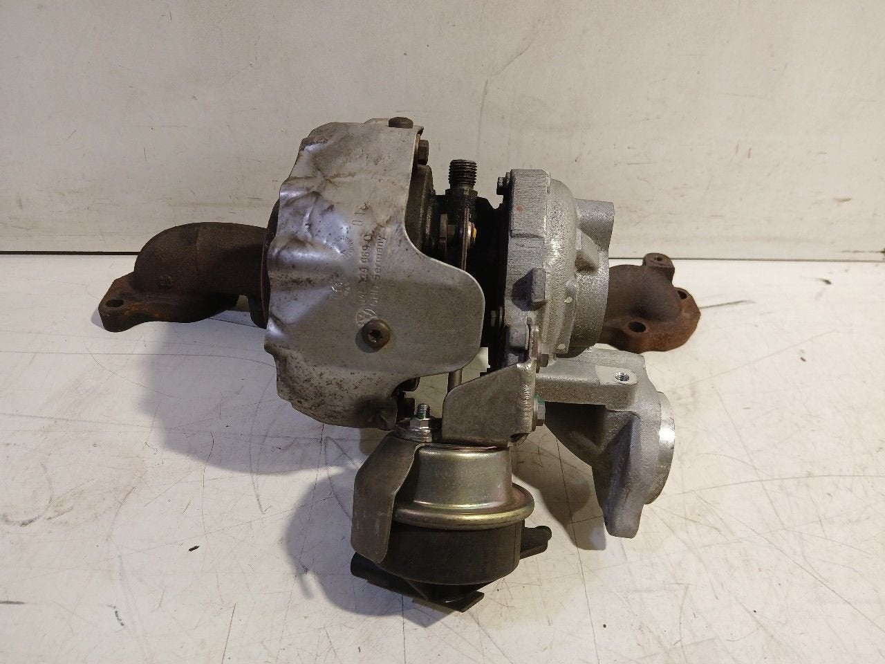 Turbo Audi A4, Onderdelen@venauto.nl, Van der Ven Autorecycling B.V., Gebruikt, Ettenseweg 76, 4706 PB Roosendaal, The Netherlands