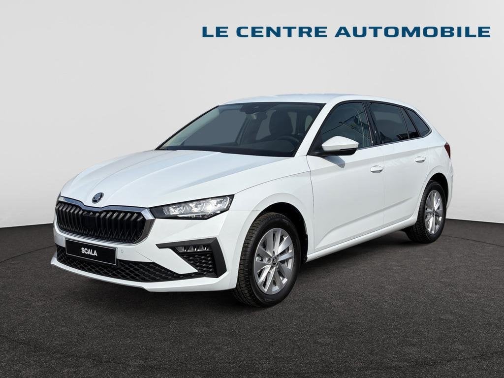 Skoda Scala Scala 1.0 TSI Family, Auto's, Skoda, Scala, Wit, Handgeschakeld, 117 g/km