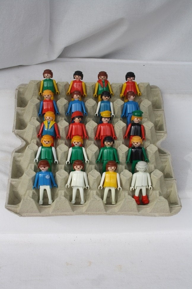 20 oudere Playmobil poppetjes gemerkt Geobra 1974, Kinderen en Baby's, Gebruikt, Losse onderdelen, Ophalen of Verzenden, Figuren