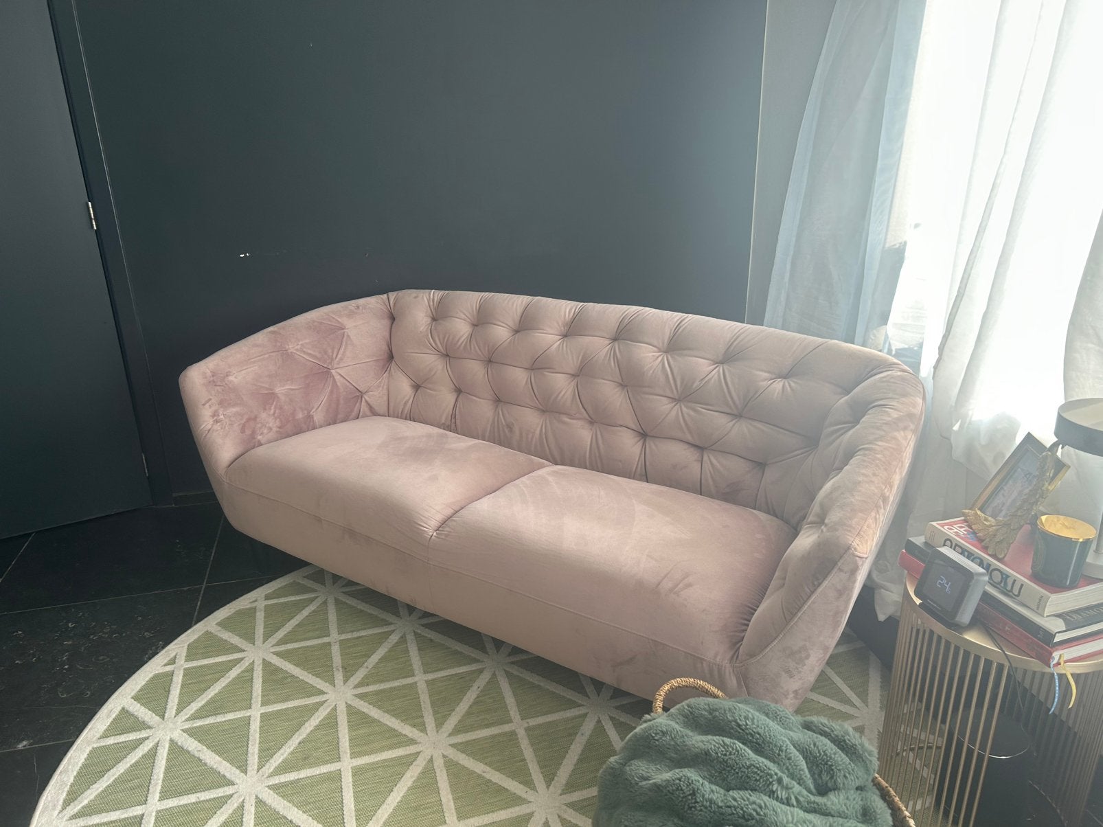 Licht roze zetel 2 m breed perfecte staat, Maison & Meubles, Canapés | Salons, Enlèvement, Comme neuf