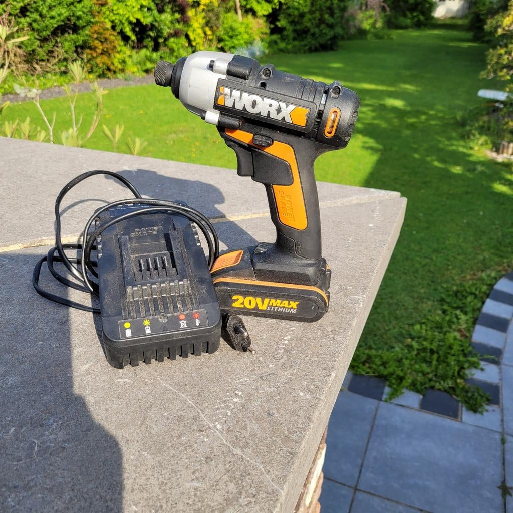 A.V. Visseuse a choc W290.9 sur batt fournie et chargeur, Enlèvement
