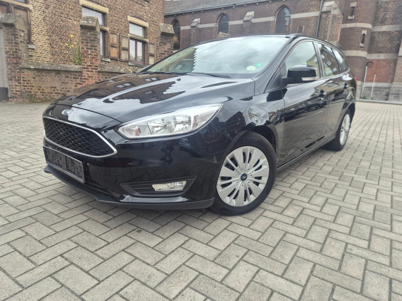 FORD FOCUS BREAK 1500 DIESEL AVEC DEMANDE D IMMATRICULATION, Autos, Focus, Achat, Euro 6, Entreprise