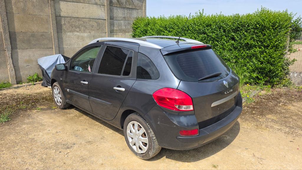 Renault clio 3 1.2 essence euro 4