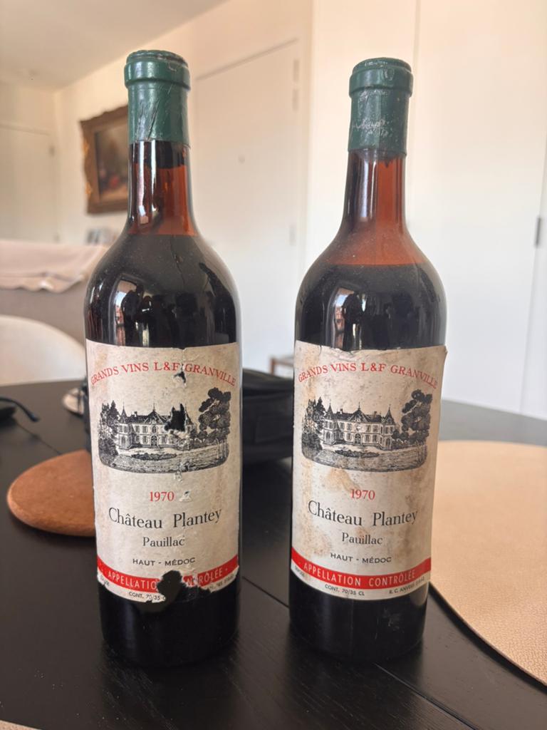 Château Plantey 1970 - 2 bouteilles 70/35cl, Collections, Vins, Pleine, Comme neuf, Enlèvement, Vin rouge