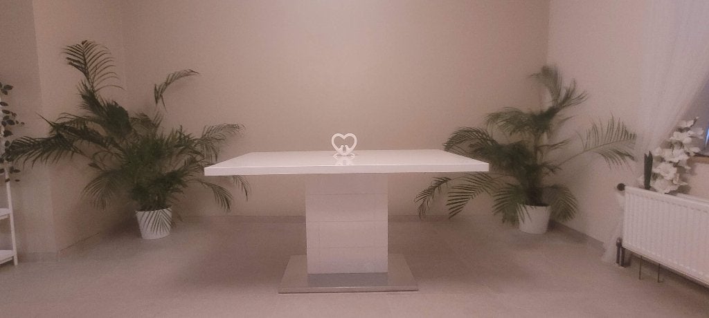 Elegante en schattige eettafel, Overige materialen, 100 tot 150 cm, 50 tot 100 cm, Zo goed als nieuw