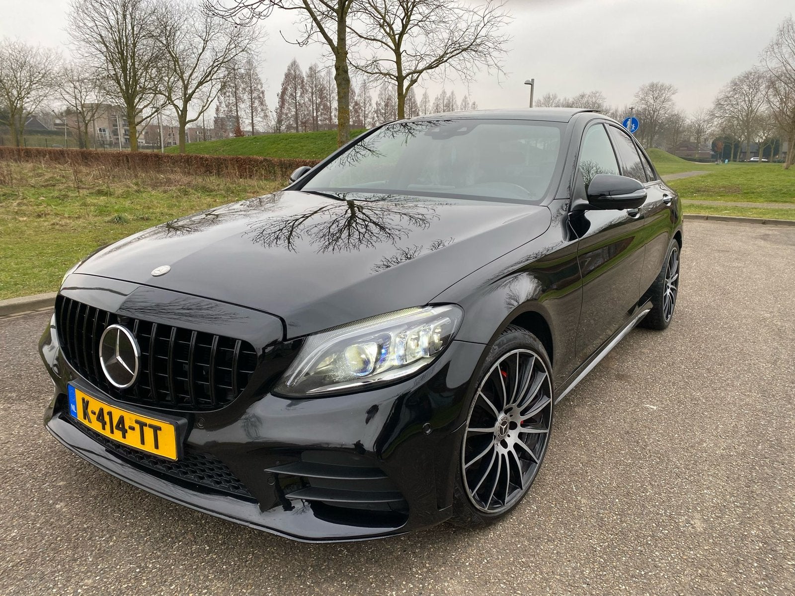 Mercedes-Benz C-Klasse C220d Amg Pano/Massage/Airmatic+/Burm, Autos, Achat, Euro 6, Noir, Diesel