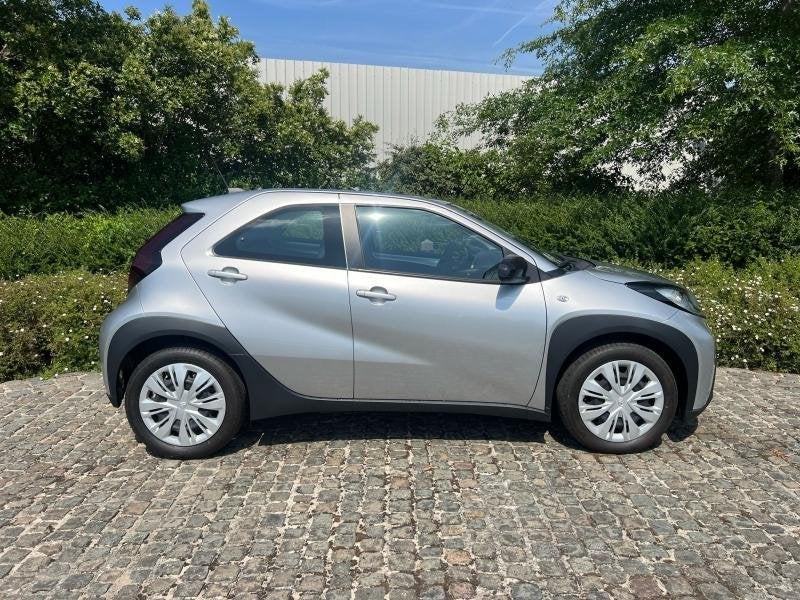Toyota Aygo X play, Autos, Toyota, Argent ou Gris, Achat, 998 cm³, Euro 6
