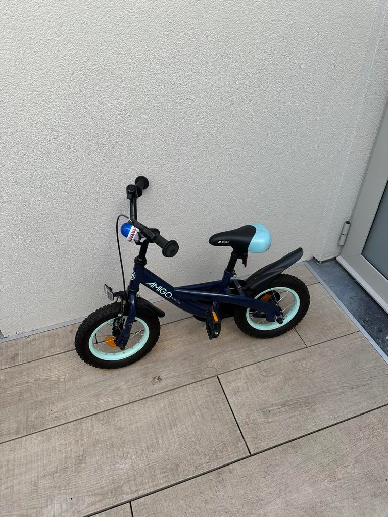 Kinderfiets Amigo Galaxy voor kinderen van 2 tot 4 jaar, Fietsen en Brommers, Ophalen, Zo goed als nieuw, Terugtraprem, Verstelbare zitting