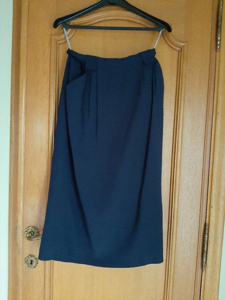 Jupe marine mi-longue taille 36, Vêtements | Femmes, Taille 36 (S), Enlèvement, Porté, Bleu