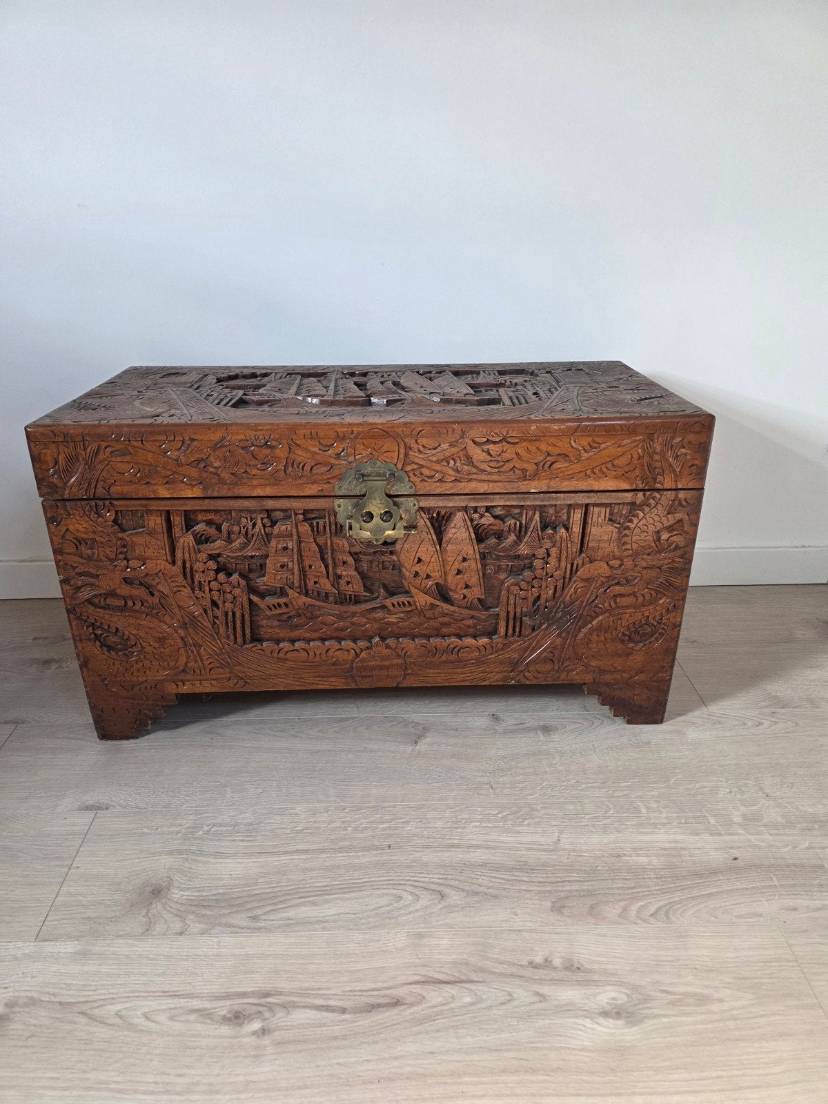 vintage kamferhouten kist, Huis en Inrichting, Ophalen
