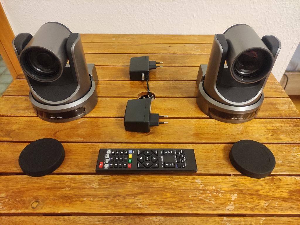 2x PTZOPTICS FULLHD Webcasting OBS Streaming PTZ IP Cameras, Envoi, Comme neuf