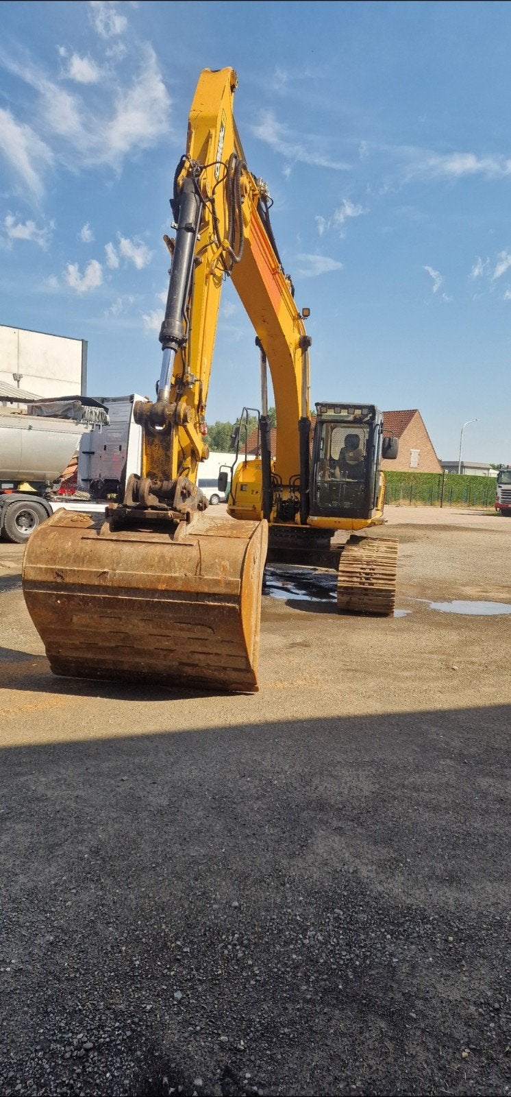 JCB 260 LC bouwjaar 2012 
deze bevindt zich in goede st, Zakelijke goederen, Ophalen