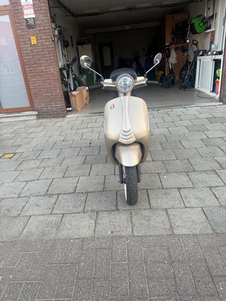 Jtc bella, Ophalen, Zo goed als nieuw