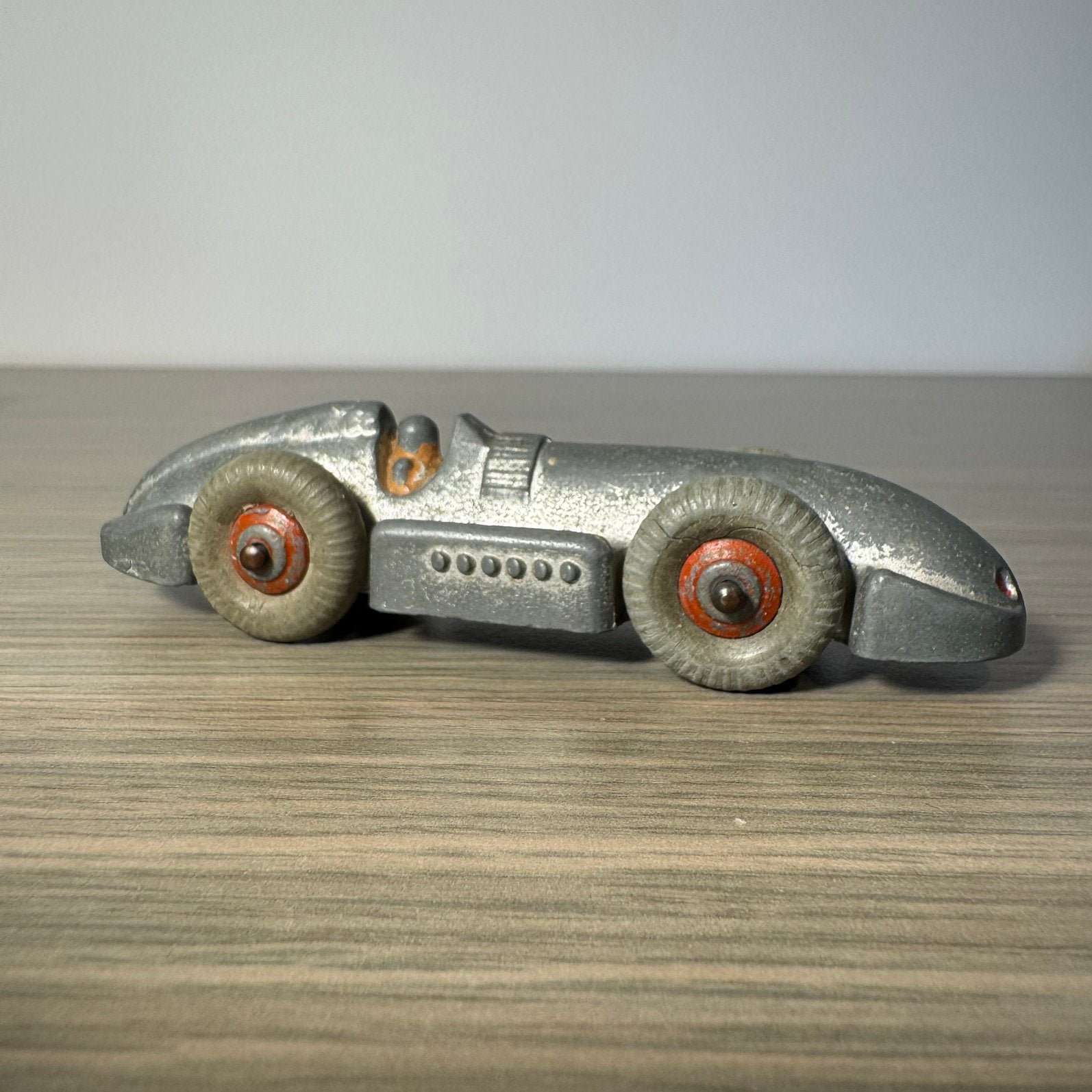 Dinky Toys - Speed of the wind 23e, Antiquités & Art, Antiquités | Jouets, Enlèvement ou Envoi