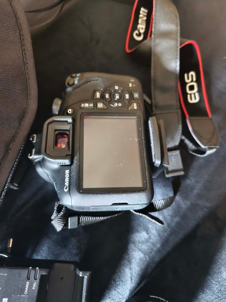 canon 2000D, Audio, Tv en Foto, Fotocamera's Digitaal, Nieuw, Canon, Beeldstabilisatie, Ingebouwde flitser, Accu, Ophalen