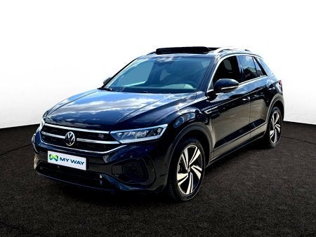 Volkswagen T-Roc R-LINE*AUTOMAAT*150PK*PANODAK*CARPLAY*CAMER, Auto's, Automaat, Zwart, SUV of Terreinwagen, 137 g/km