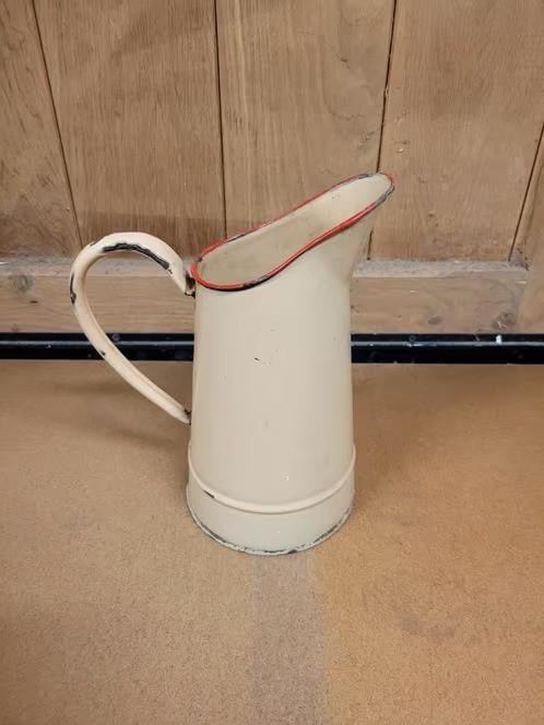Geëmailleerde waterkan, Ophalen
