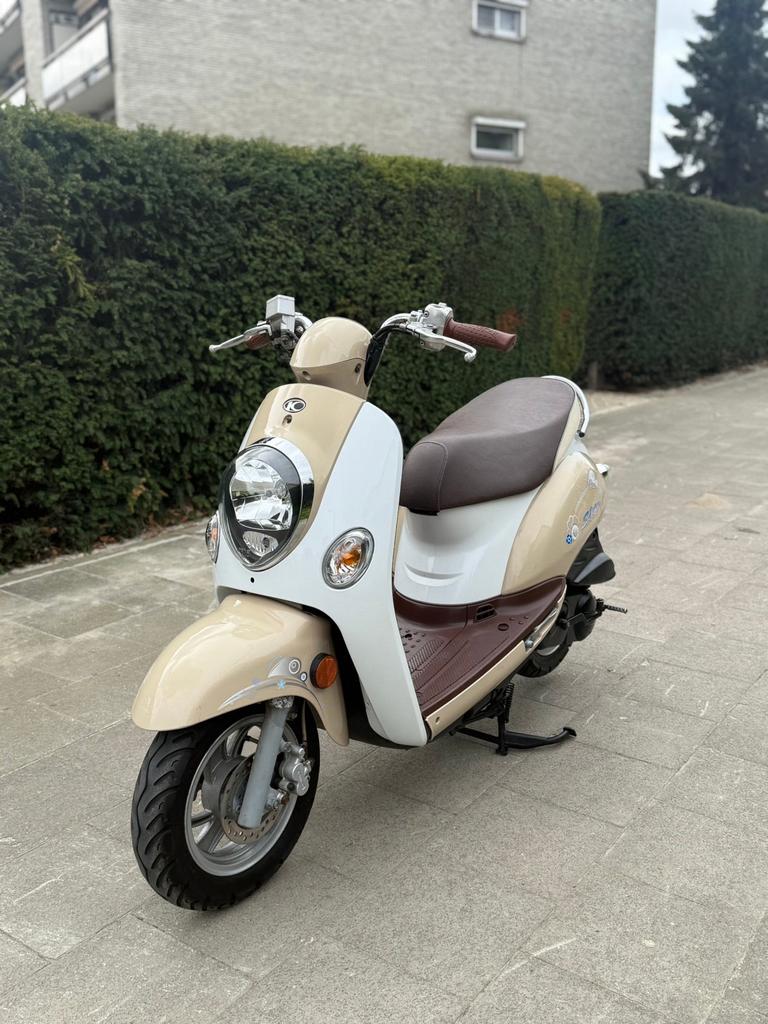 Kymco Sento A-KLASSE  TOPSTAAT, Fietsen en Brommers, Ophalen, Zo goed als nieuw