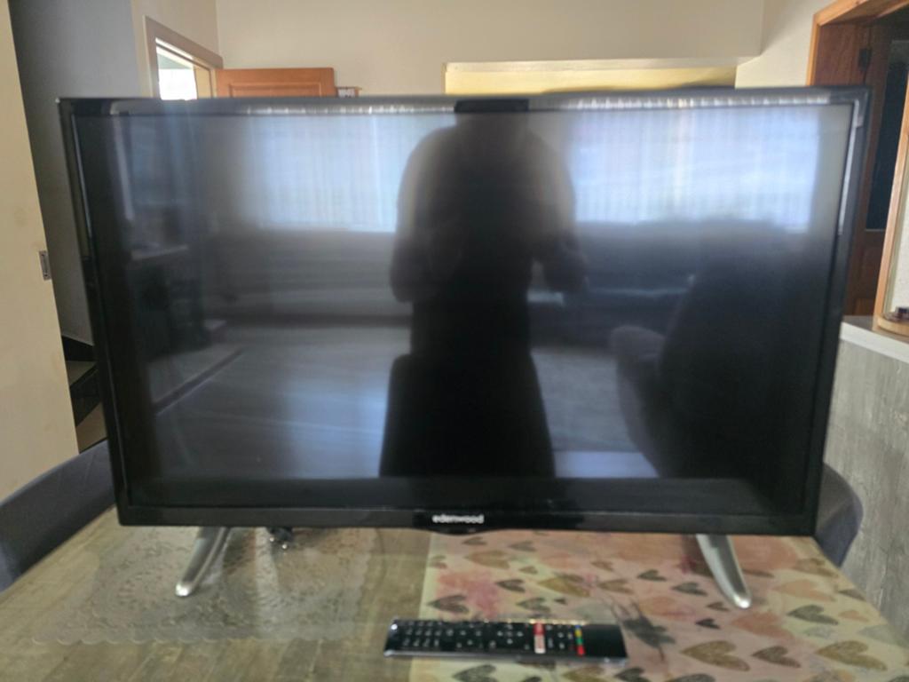 TV Led Edenwood - 32 pouces - à réparer ou pour pièces, Enlèvement, LED