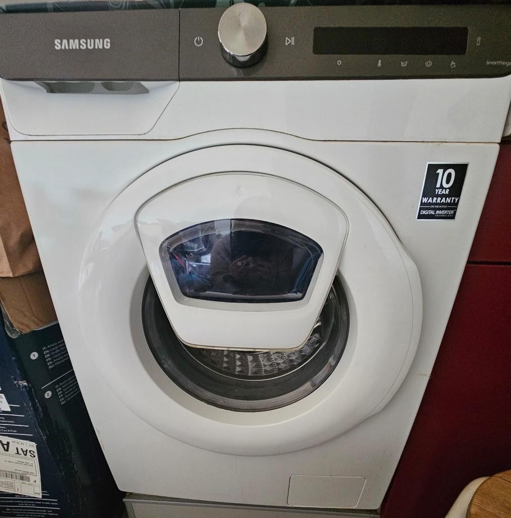 LAVE-LINGE SAMSUNG ADDWASHTM – INTELLIGENT & PERFORMANT, Electroménager, 1200 à 1600 tours, 6 à 8 kg, Programme court, Comme neuf