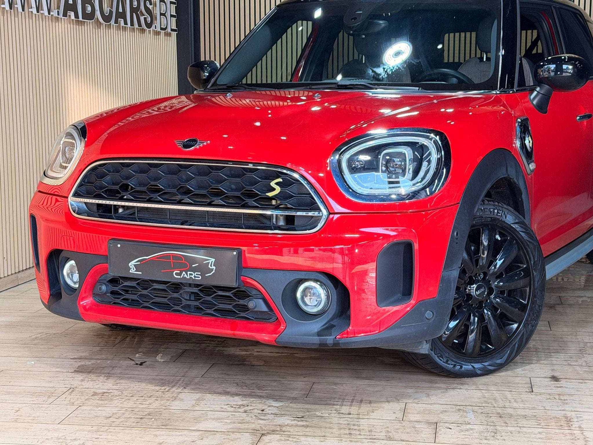 MINI Cooper SE Countryman 1.5A PHEV Cooper SE ALL4 * GARANTI, Auto's, Automaat, Countryman, Zwart, Bi-Xenon koplampen