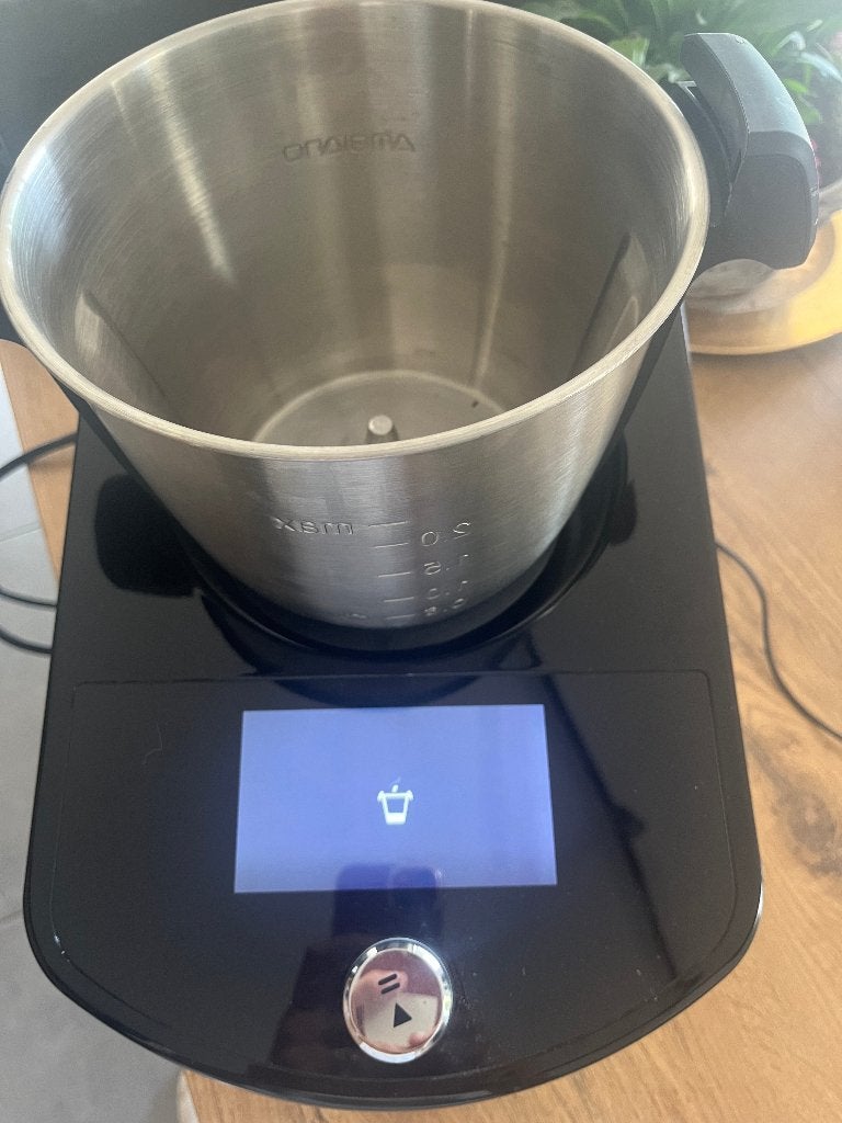 Robot de cuisine avec fonction Wifi, Enlèvement, Comme neuf