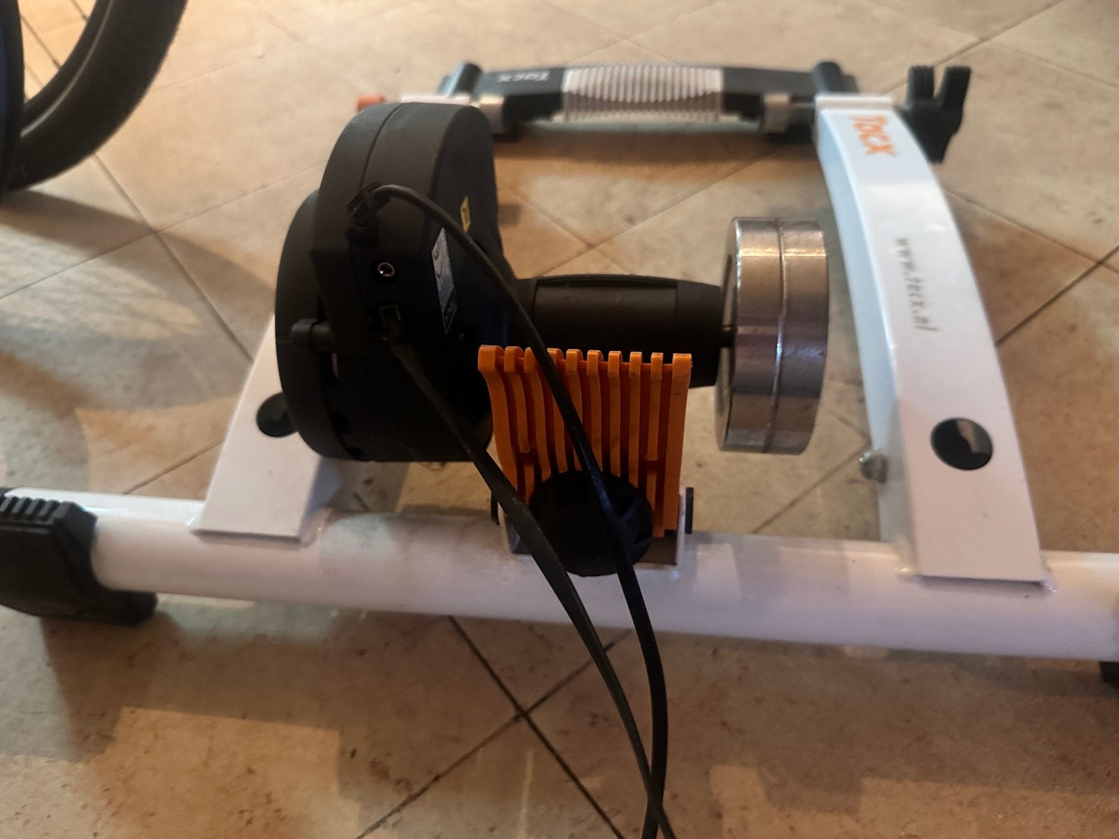 Tacx Flow fietstrainer - Indoor fietsen, Enlèvement ou Envoi, Comme neuf, Autres types