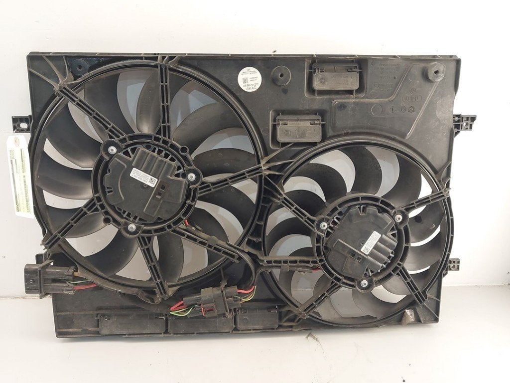 VENTILATEUR C Audi RS 3 Sportback (8YA) (|5WA959455T|), Autos : Pièces & Accessoires, Auto-Union-Straße  1,
85057  Ingolstadt, DE