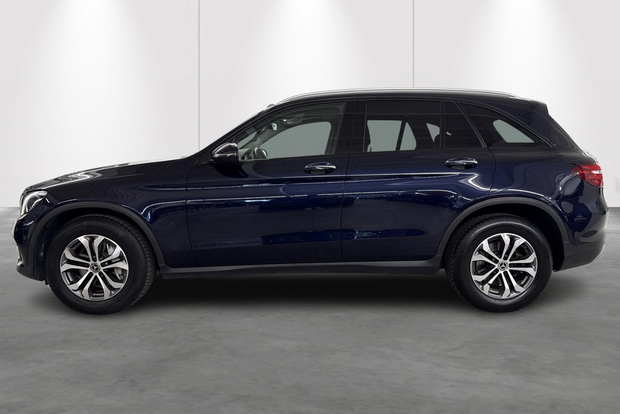 Mercedes-Benz GLC GLC 220 d 125kW 4MATIC + PANO, Auto's, Mercedes-Benz, Automaat, Stof, Gebruikt, Blauw