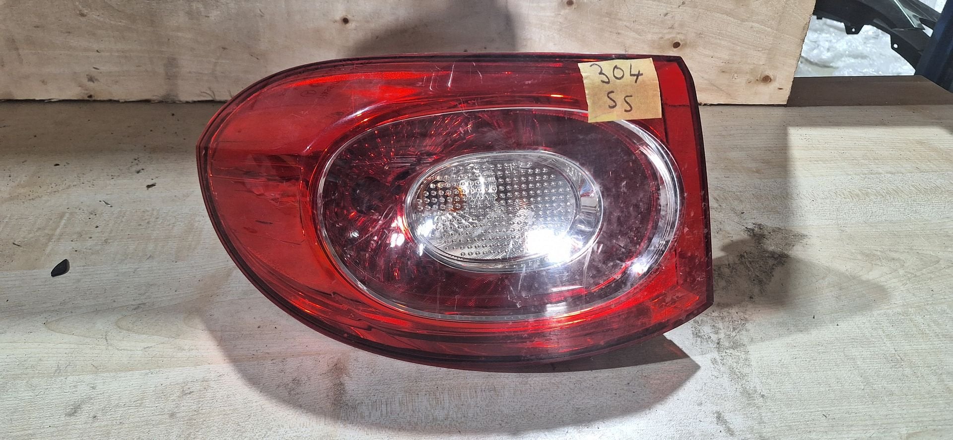 Origineel VW Tiguan 5N Achterlicht Rechts Buiten OEM (2007-2, Gebruikt, -, -, Ophalen of Verzenden