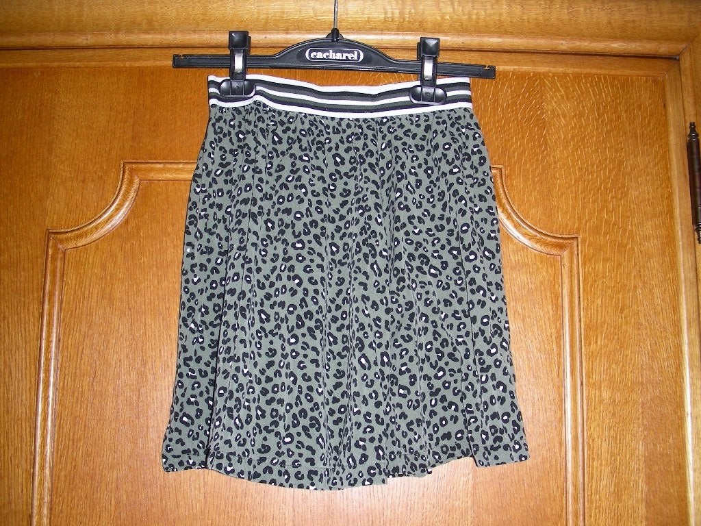 Kaki met zwart rokje, JBC, maat 158, Enfants & Bébés, Vêtements enfant | Taille 158, Robe ou Jupe, Enlèvement ou Envoi, Comme neuf