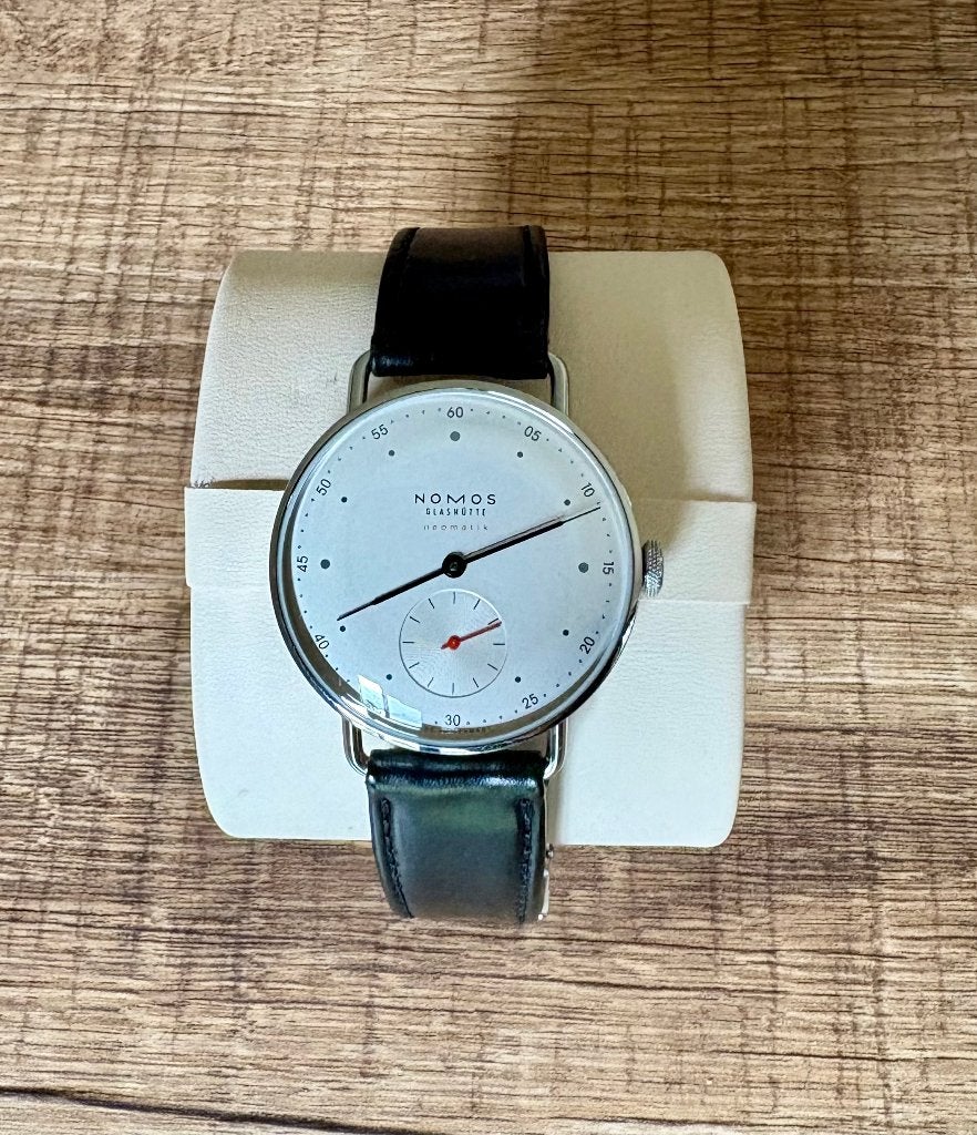 Nomos Glashütte - Metro Neomatik (1st Edition) - 1104, Overige merken, Leer, Staal, Polshorloge