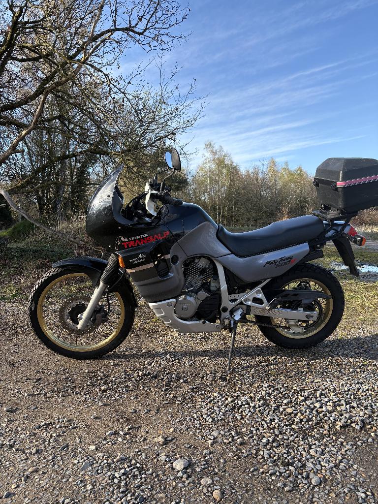 Honda Transalp, Motoren, Motoren | Honda, 2 cilinders, Motorrijbewijs A, Meer dan 35 kW, Enduro