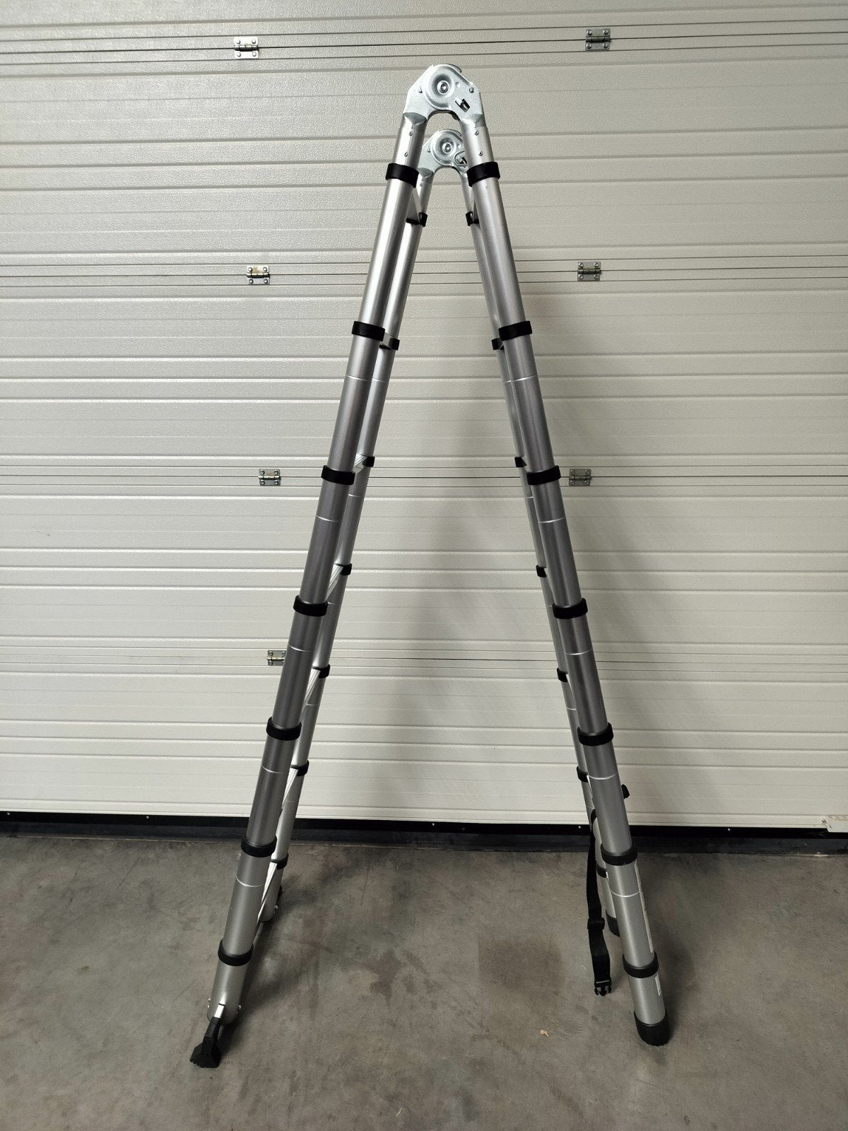 Nurnberg ladder trap uitschuifbaar tot 4,4m. Nieuw!!, Doe-het-zelf en Bouw, Ladders en Trappen, Ophalen, Nieuw, Ladder, Opvouwbaar of Inschuifbaar
