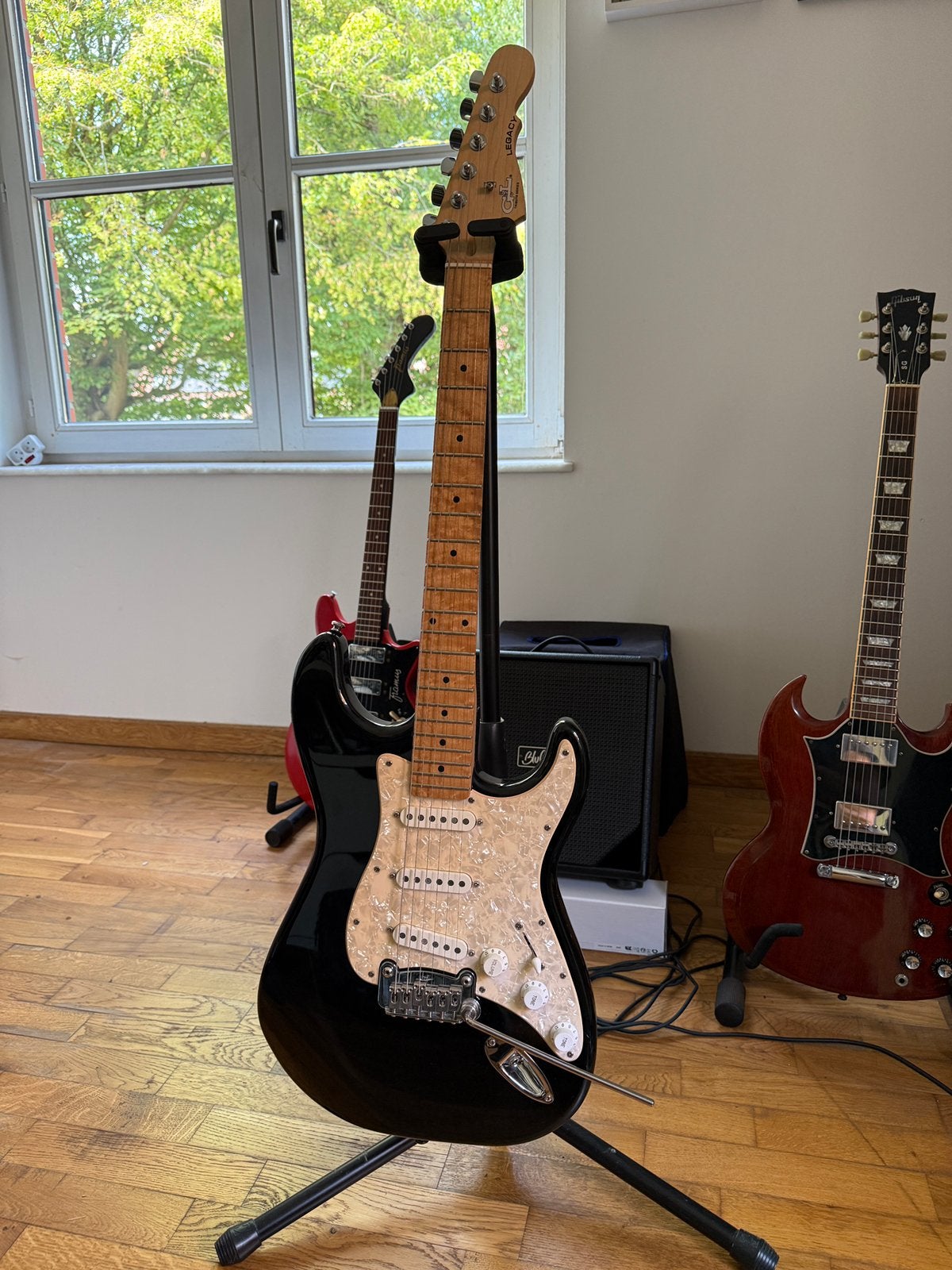 G&L Legacy tribute series (2009), Enlèvement, Comme neuf