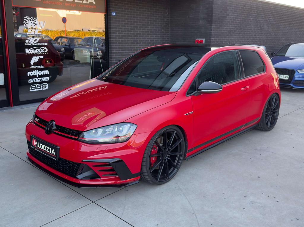 Volkswagen Golf GTI DSG CLUBSPORT SCHAALSTOELEN Tuned Vmaxx, Rouge, Euro 6, Entreprise, https://public.car-pass.be/vhr/ec748693-fb89-490c-982b-21b70d667c97